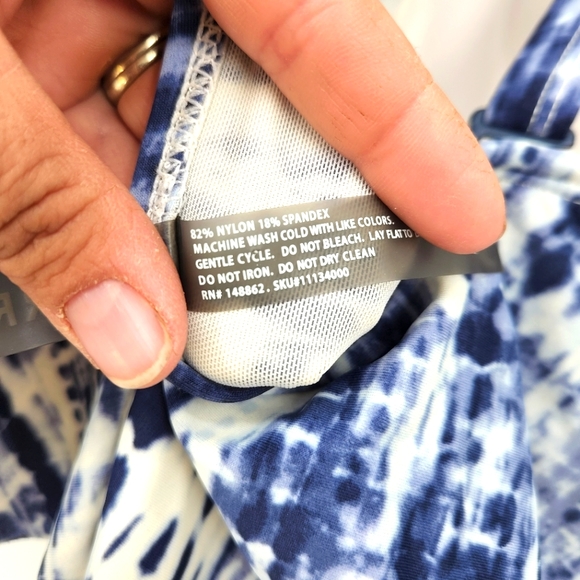 Torrid tie dye criss-cross bikini top - Picture 7 of 8